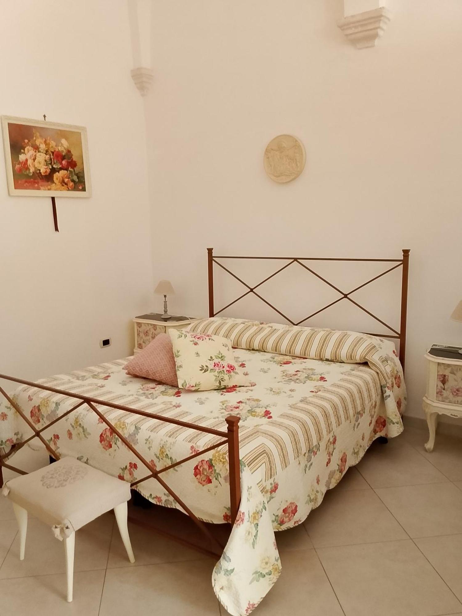 B&B A Due Passi Martina Franca Extérieur photo