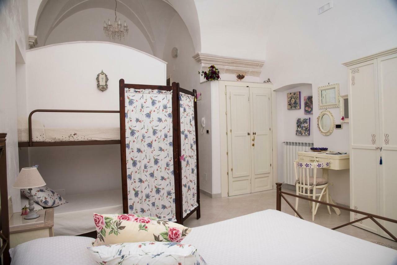 B&B A Due Passi Martina Franca Extérieur photo