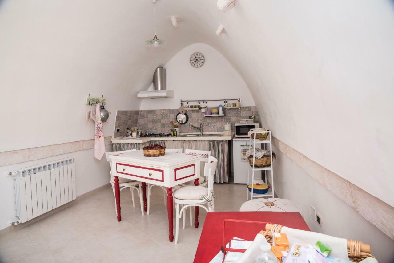 B&B A Due Passi Martina Franca Extérieur photo